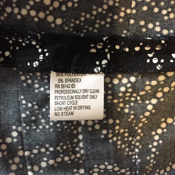 London Times Petites Layered Ruffle Dress - 6P - Picture 3 of 3